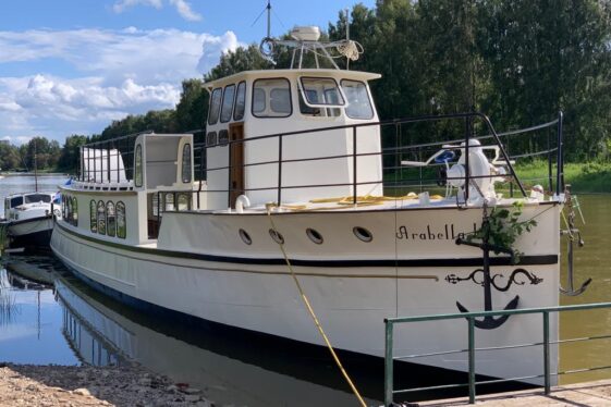 53.Arabella esimene